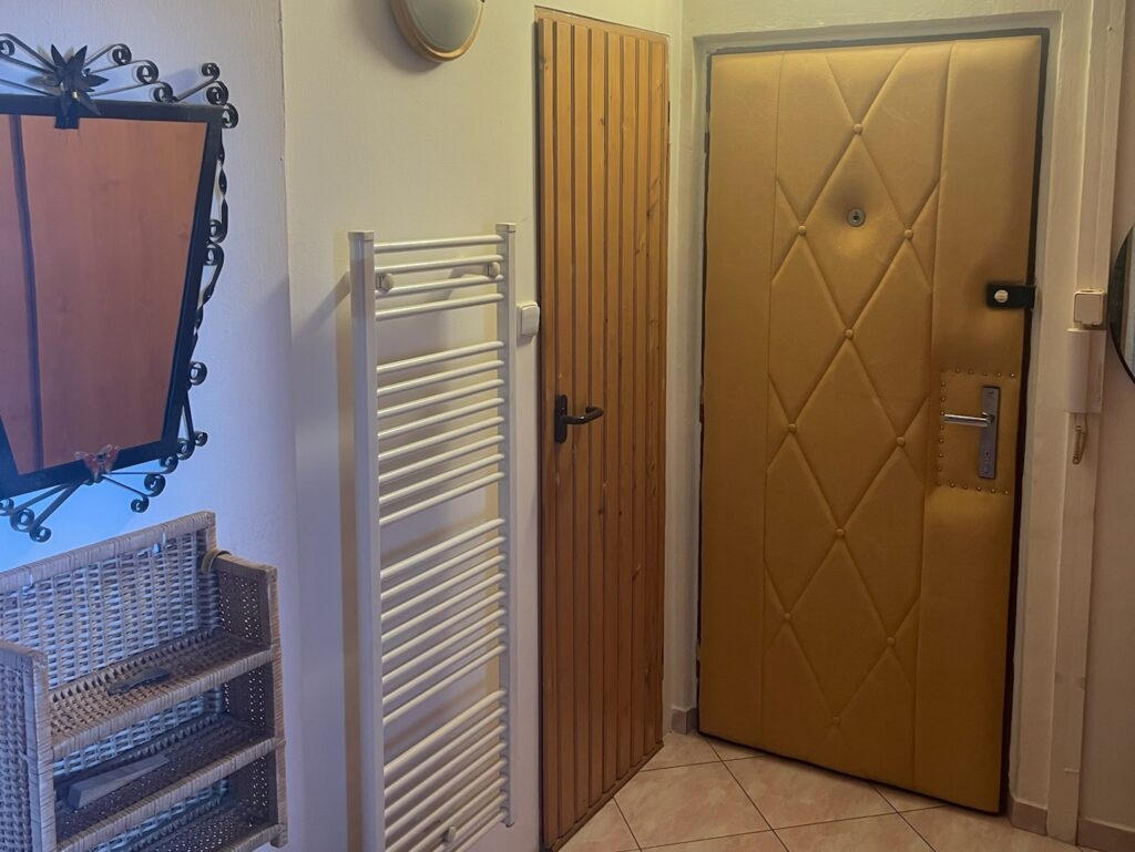 Místnost před rekonstrukcí 6